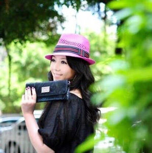 Meet your Posher, Zheng